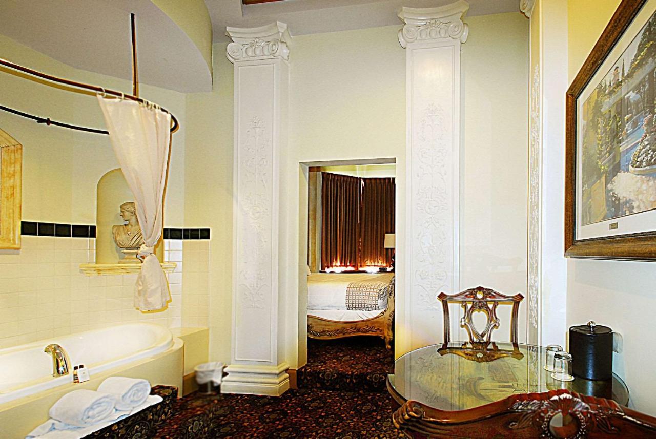 Готель Chateau Avalon Канзас-Сіті Екстер'єр фото